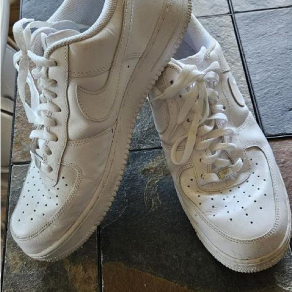 Men’s Nike Air Forces